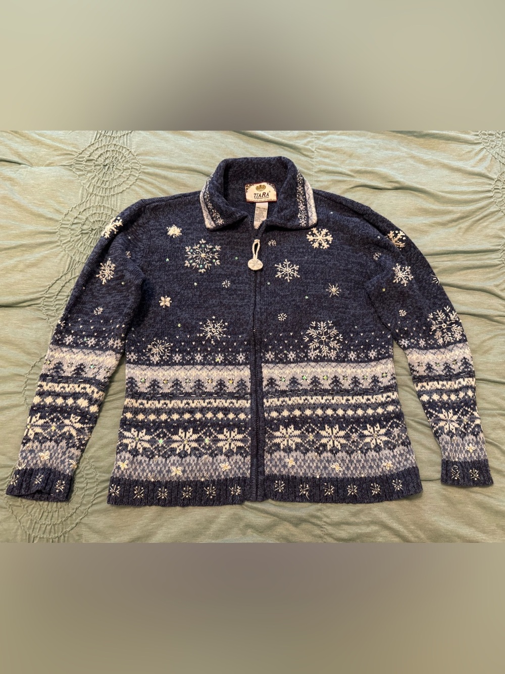 Vintage Tiara Petites Christmas Snowflakes Sequin Beaded Zip Up Sweater - Small